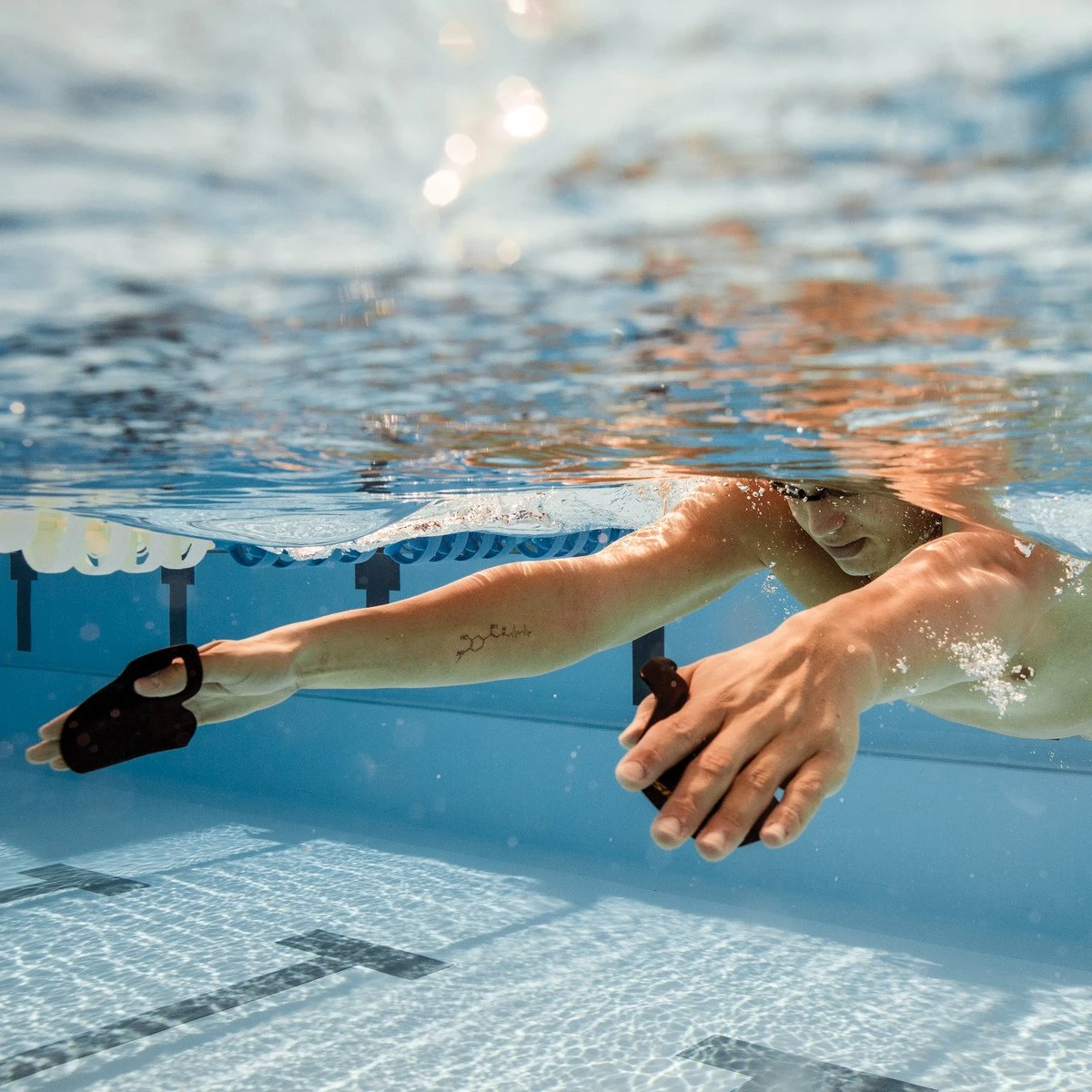 Plaquettes De Natation Finis Instinct Sculling Paddle – Image 3